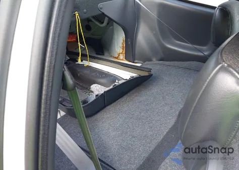 1998 Chevrolet Cavalier Rs from USA, damaged, VIN 3G1JC1248WS849448